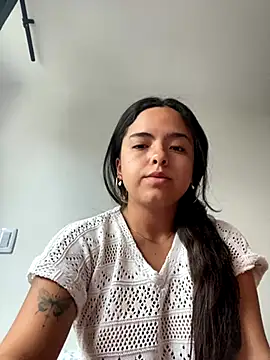 EmilyHarperr online show from November 20, 2025, 11:43 am