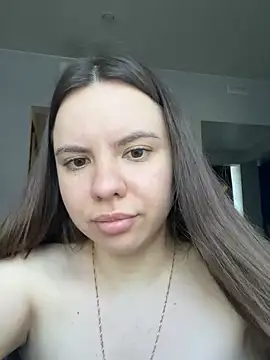 Chloe loo online show from July 12, 2026, 11:34 am