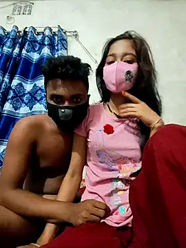 maya-Couple19 online show from October 1, 2025, 6:47 pm