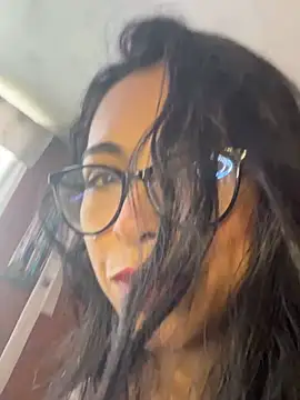 Snapshot of Emma__cumlovee chatting on May 21, 2026, 4:25 pm Emma cumlovee online show from May 21, 2026, 4:25 pm