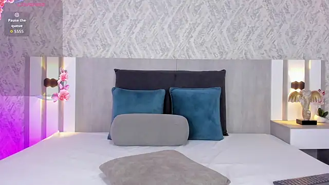 celeste sc0tt online show from February 19, 2026, 1:07 pm