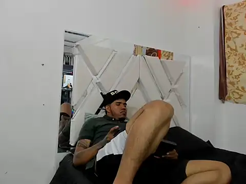 klever haston online show from December 2, 2025, 11:23 pm