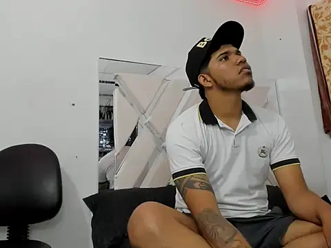 klever haston online show from December 4, 2025, 1:15 am