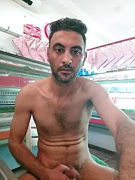 Snapshot of mahdiDido chatting on October 12, 2025, 1:32 pm mahdiDido online show from October 12, 2025, 1:32 pm