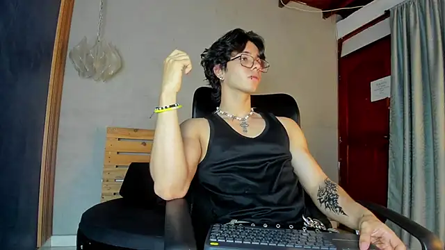 Markuss   online show from October 16, 2025, 3:07 am