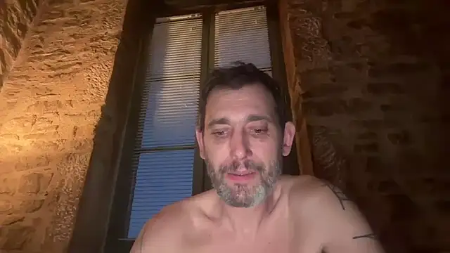 tamtamat46 online show from February 3, 2026, 6:40 am