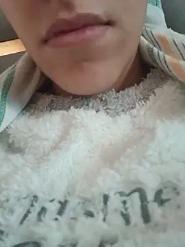 3Omar45 online show from December 5, 2025, 11:08 am