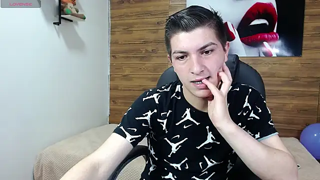 taner king online show from October 16, 2025, 3:07 am