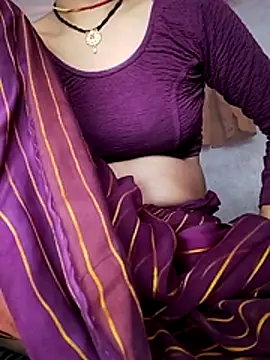 Snapshot of Hut_rotu_cute chatting on May 10, 2026, 5:18 pm Hut rotu cute online show from May 10, 2026, 5:18 pm