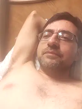 Gearsuit online show from September 14, 2025, 3:27 am