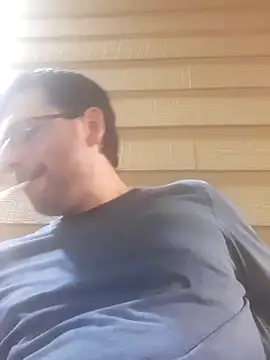 Gearsuit online show from September 23, 2025, 2:14 am