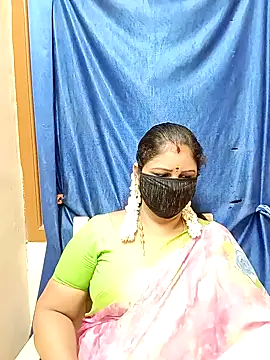 sushma26 online show from October 3, 2025, 6:49 pm