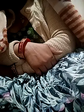 Snapshot of CUTGIRL76 chatting on January 5, 2026, 5:27 pm CUTGIRL76 online show from January 5, 2026, 5:27 pm