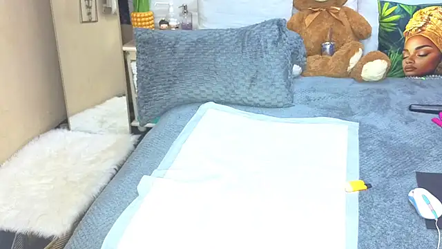 CaramelNatashaxx online show from April 21, 2026, 2:56 pm