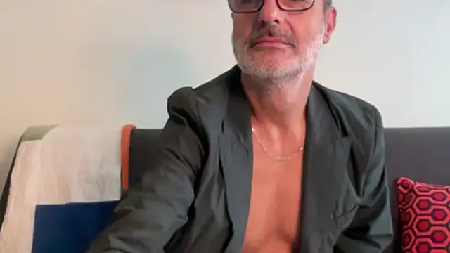 Milkywaymen online show from September 15, 2025, 12:49 pm