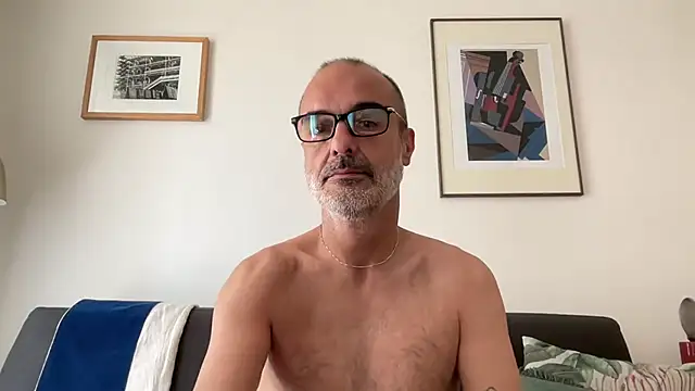 Milkywaymen online show from May 25, 2026, 10:54 am
