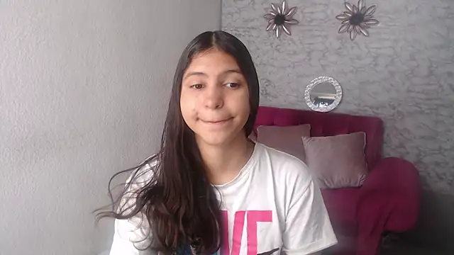 Evagirl69 online show from October 29, 2025, 6:09 pm