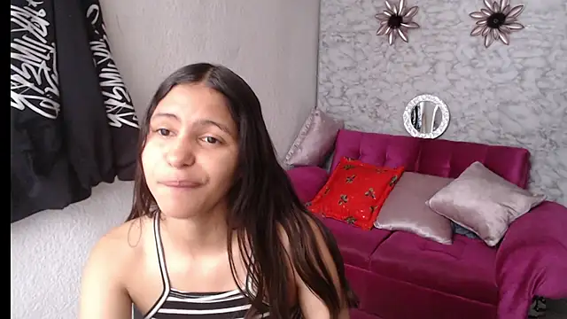 Evagirl69 online show from January 6, 2026, 6:22 pm