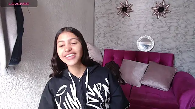 Snapshot of Evagirl69 chatting on July 29, 2026, 12:25 pm Evagirl69 online show from July 29, 2026, 12:25 pm