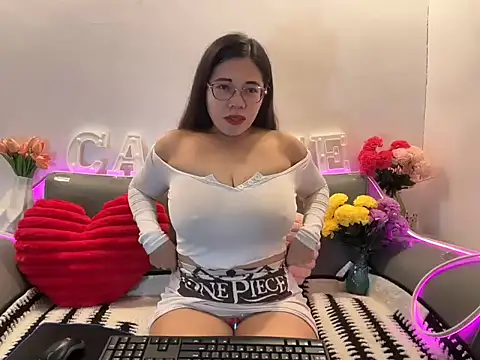 candiceempire online show from February 17, 2026, 12:18 am