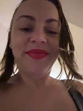 Snapshot of ladywithbigass chatting on October 7, 2025, 5:04 am ladywithbigass online show from October 7, 2025, 5:04 am