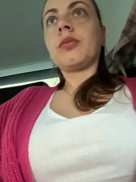 Snapshot of ladywithbigass chatting on May 8, 2026, 5:02 am ladywithbigass online show from May 8, 2026, 5:02 am