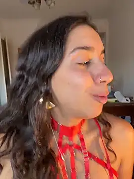 Snapshot of Souphicherry chatting on February 25, 2026, 9:57 pm Souphicherry online show from February 25, 2026, 9:57 pm