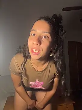 Snapshot of Souphicherry chatting on March 6, 2026, 4:42 am Souphicherry online show from March 6, 2026, 4:42 am