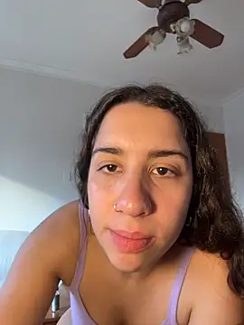 Snapshot of Souphicherry chatting on June 5, 2026, 6:57 pm Souphicherry online show from June 5, 2026, 6:57 pm