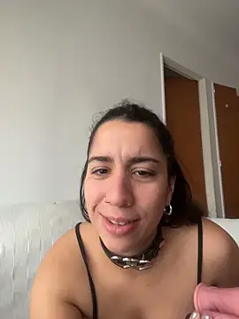 Snapshot of Souphicherry chatting on June 27, 2026, 8:03 pm Souphicherry online show from June 27, 2026, 8:03 pm