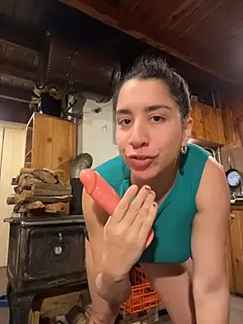 Snapshot of Souphicherry chatting on July 5, 2026, 4:52 am Souphicherry online show from July 5, 2026, 4:52 am