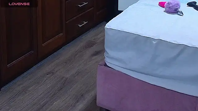 SexyRachel  online show from January 9, 2026, 11:57 am