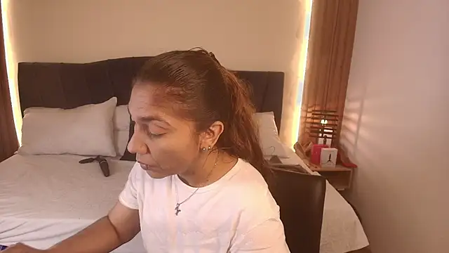 SexyRachel  online show from March 25, 2026, 12:00 pm