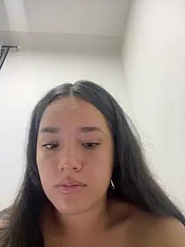 Luciaparker03 online show from July 18, 2026, 12:59 am