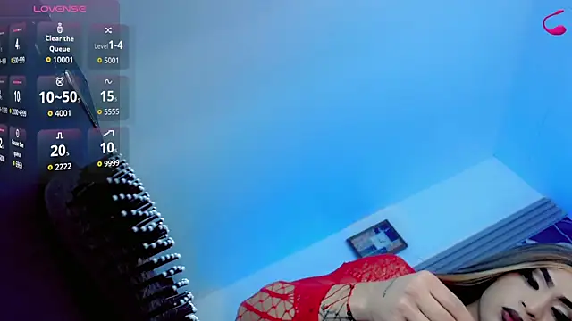 Snapshot of Natasha_clifford chatting on July 20, 2026, 7:49 pm Natasha clifford online show from July 20, 2026, 7:49 pm