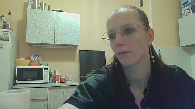 Lucy Divine online show from October 26, 2025, 9:21 pm