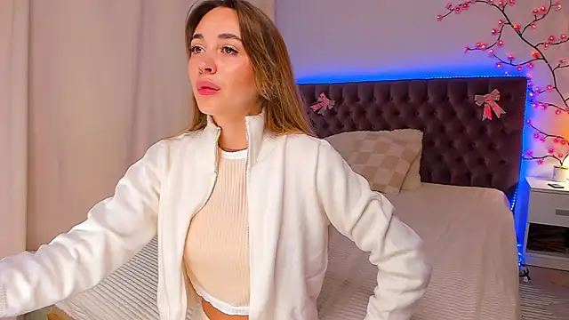 AlexaWilds online show from October 9, 2025, 5:27 am