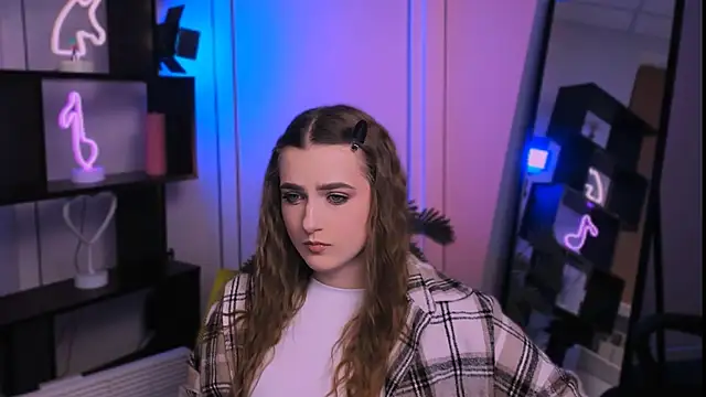 aria moo online show from December 5, 2025, 7:21 pm