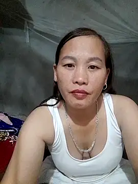 Seg min online show from October 15, 2025, 4:07 pm