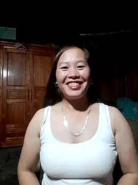 Seg min online show from November 10, 2025, 3:22 pm