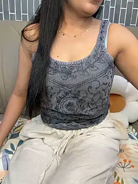 Snapshot of Riya-6969 chatting on June 4, 2026, 2:45 pm Riya-6969 online show from June 4, 2026, 2:45 pm