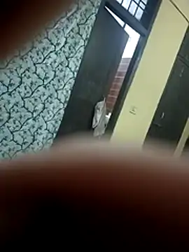 shadab1267 online show from December 17, 2025, 2:34 pm