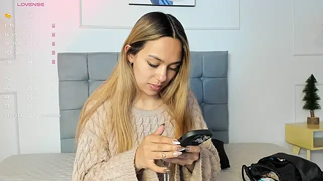 nikolevoshkie  online show from March 13, 2026, 7:31 pm