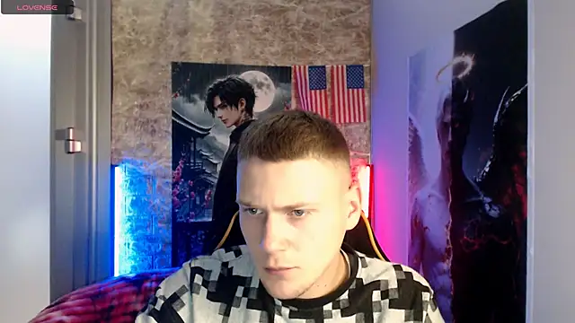 Xavier Night81 online show from December 4, 2025, 1:09 pm