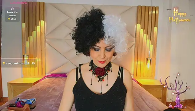 allie pearl online show from November 1, 2025, 12:07 pm