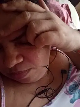 Ravena2290 online show from February 21, 2026, 8:43 pm