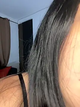 tianastone  online show from October 13, 2025, 4:34 am