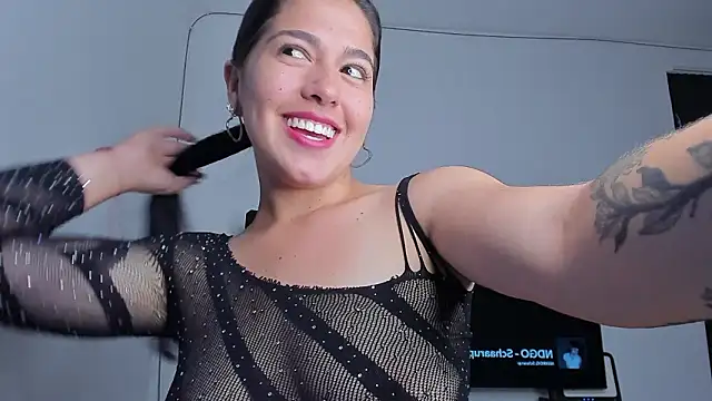 tianastone  online show from February 1, 2026, 11:25 pm