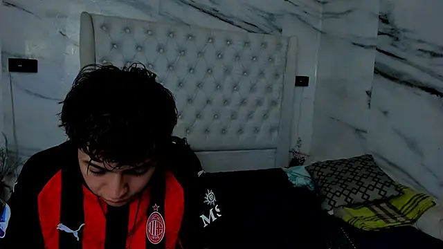 Ari and Storm online show from January 31, 2026, 11:25 pm