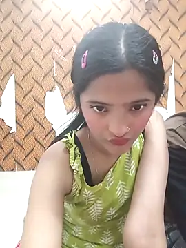 romantic couple1 online show from February 26, 2026, 1:26 am